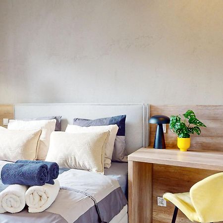 Apartament Green Z Garazem Podziemnym Varşovia Exterior foto