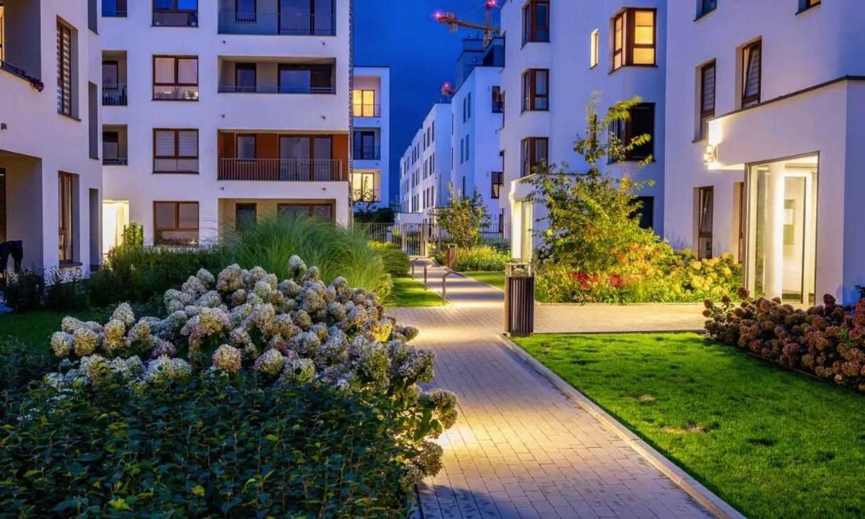 Apartament Green Z Garazem Podziemnym Varşovia Exterior foto